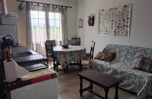 Montauriol Apartment | Gîte Indépendant Entre mer et Montagne Avec Piscine, Animaux Bienvenus