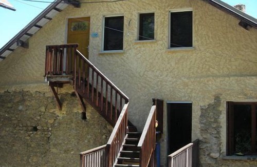 Saint-Crepin Apartment | Gîte 'L'Alp' classified 2 stars - 4 pers