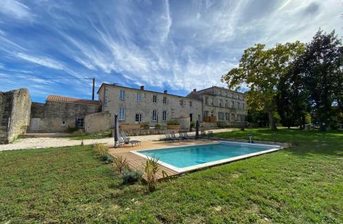 Tonnay-Charente House | Gîte la Chauvinière 1