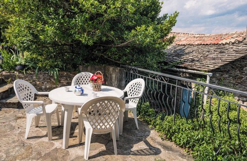 Saint-Michel-de-Deze House | Gîte La Clède 3/4 people in St Michel de Dèze le Vieux