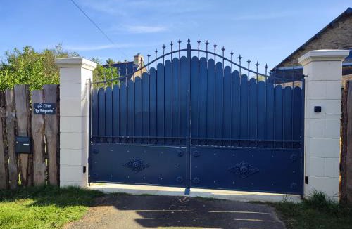 Le Louroux-Beconnais House | Gîte La Pâquerie