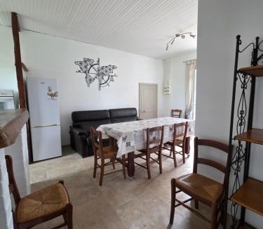 Saint-Germain-des-Bois House | Gîte Le Campagnard