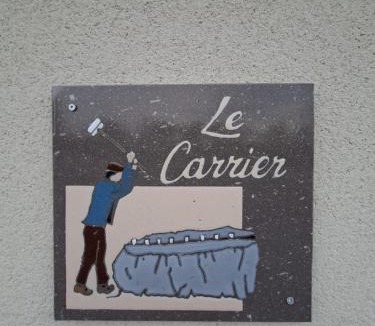 Mazaye House | Gîte Le carrier classé 4 étoiles 2 à 5 personnes au coeur des volcans d'Auvergne