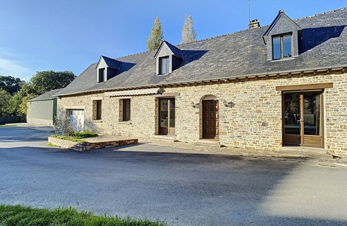 Landavran Villa | Gîte Le Karrdi (10 pers) in Brittany, ideal for families. Pets welcome!