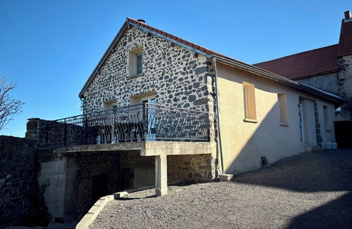 Saurier House | Gîte Les Aubracs - Puy de Dôme - Massif du Sancy