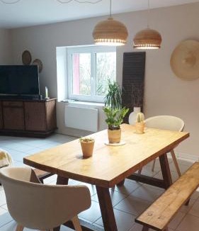 Commentry House | Gîte Minimalist indépendant au calme
