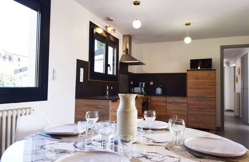 Colayrac-Saint-Cirq House | Gîte moderne avec clim Bet Ceou - proche Agen