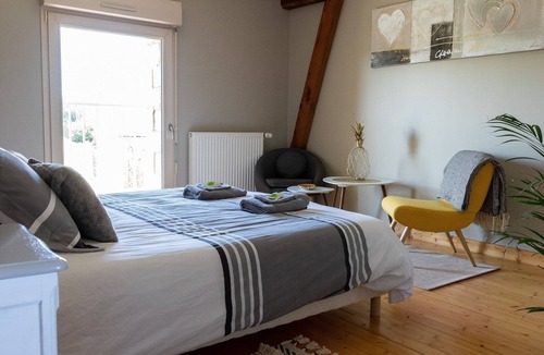 Saint-Ellier-du-Maine House | Gîte Mon Pré Vert
