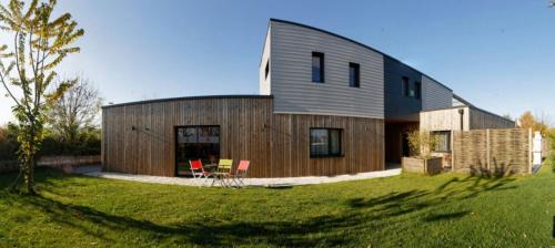 Lesquin House | Gîte Noir Lapin