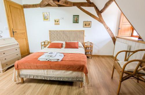 Sable-sur-Sarthe House | Gîte paisible au bord de la rivière - 5 pers. - FR-1-410-497