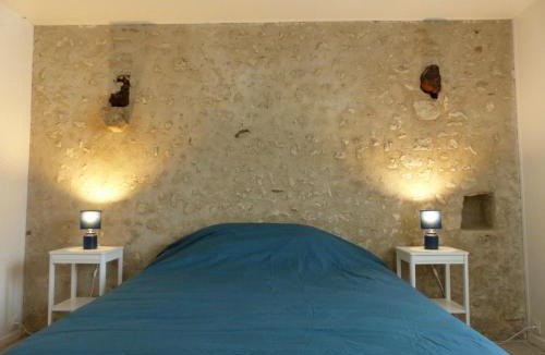 Charroux House | Gîte rénové à Charroux avec piscine et terrasse privative - FR-1-489-394