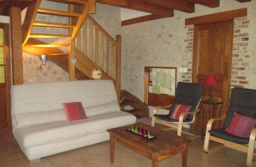 Barberier House | Gîte rénové avec terrasse, animaux admis près de St Pourçain - FR-1-489-138