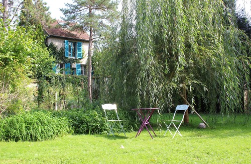 Mauperthuis House | Gîte Romantique Thème Alice au Pays des Merveilles