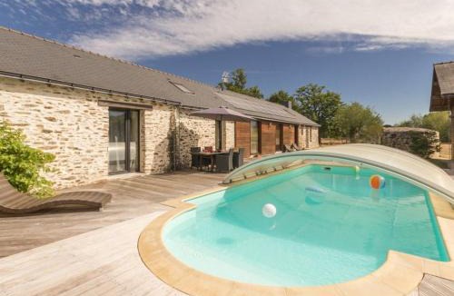Pannece House | Gîte Rose en campagne avec SPA et Wi-Fi - FR-1-306-1328