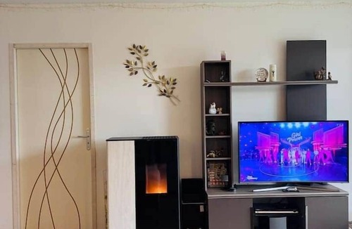 Trange House | Gîte Spacieux au Mans, Calme & Terrasse, 7 Pers.