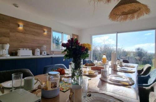 Saint-Germain-Laval House | Gîte spacieux 12 pers à Saint-Germain-Laval - Confort et charme - FR-1-496-378