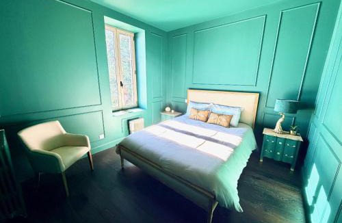 Charmeil House | Gîte Vichy - 4 Chambres, situé dans le parc du Château de Charmeil