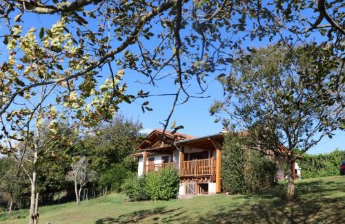 Osses House | Gîte Xuritenborda 7 personnes avec vue exceptionnelle sur les montagnes basque, Lits 180 King Size