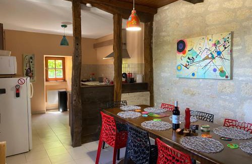 Montdoumerc House | Gîtes atypiques 12 personnes avec piscine
