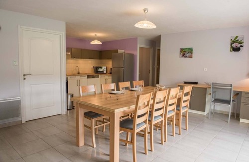 Saint-Laurent-de-Veyres House | Gîtes de France à Veyrès - SAINT-LAURENT-DE-VEYRES
