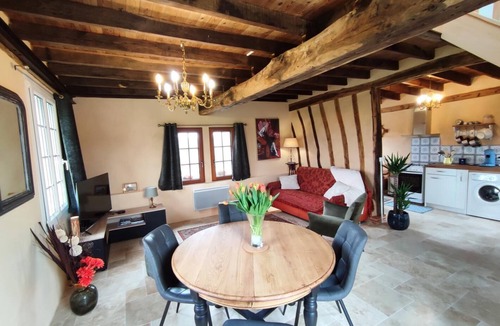 Notre-Dame-du-Bec House | Gîtes de France® - La P'tite Maison de Papito et Mamito