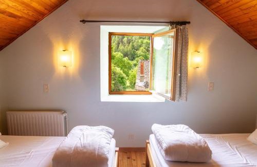 Villeneuve House | Gîtes de france 6 personnes à pierrefiche