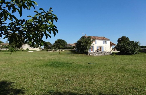 Laburgade House | Gîtes de France® - Gite de Larnagol