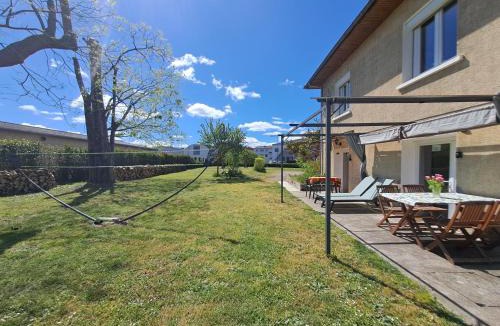 Buzet-sur-Baise Apartment | Gîtes de l'AKWABA hébergements T2 et T3 et 1 chambre à la nuitée