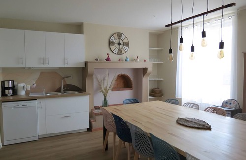Coust House | Gîtes de l'Hommée - La Bohème