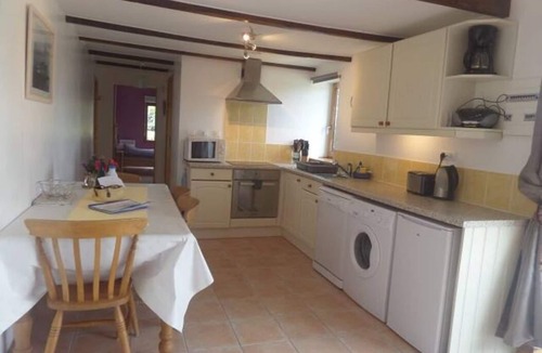 Melgven Cottage | Gîtes in peaceful setting, heated pool, river, near Pont Aven Concarneau beaches