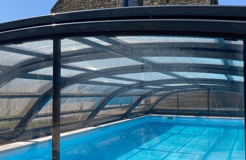 Locoal-Mendon Cottage | Gîtes Parenthèse Breizh : Quiet, charming, heated pool between Quiberon and Etel.