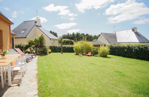 Nevez House | -GAÏA- MAISON FAMILIALE VUE MER ET JARDIN DOURVEIL