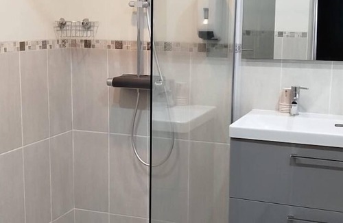 Anglards-de-Saint-Flour Hotel | Garabit Hôtel