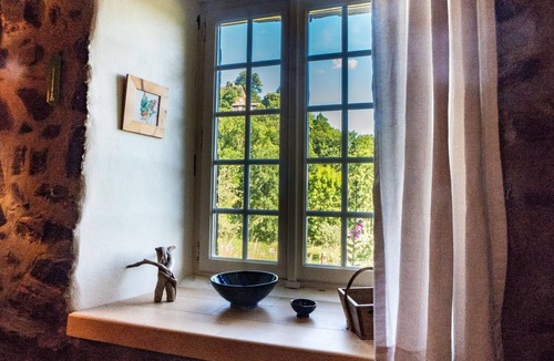 Saint-Privat-d'Allier House | Gemütliches Steinhaus mit Garten by Interhome