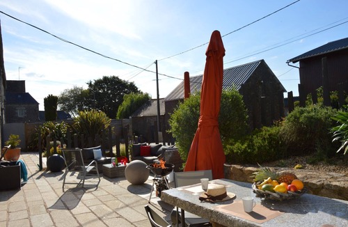 Plancoet Apartment | Getaway in Brittany, Plancoet: Comfortable & Quiet Accessible Vacation Rental Just 15 km from the Beaches!