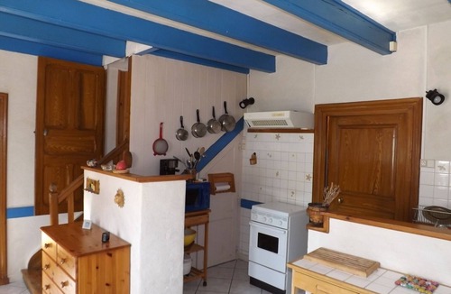 Saint-Jean-Saint-Gervais House | Gîte 100 m2 with enclosed grounds, walks from the hamlet in the Issoire sector