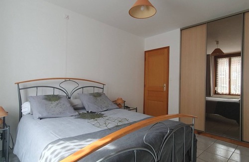 Saint-Amand-les-Eaux House | Gite 565. Single-storey house 42m2, 1 bedroom, terrace, 5min from the forest