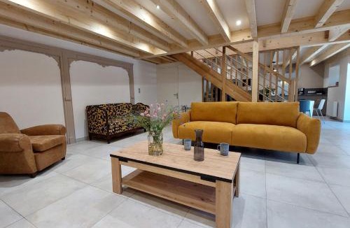 Ussel House | Gite 8 personnes Ussel Grande Maison rénovée