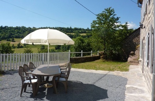 Albepierre-Bredons Cottage | Gite Albepierre-Bredons, 3 bedrooms, 7 persons