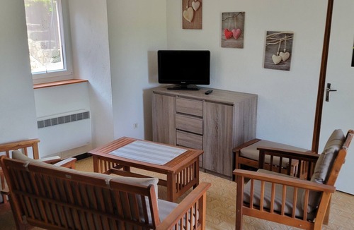 Les Assions House | Gîte Ardèche, private and secluded swimming pool, large courtyard, terraces,