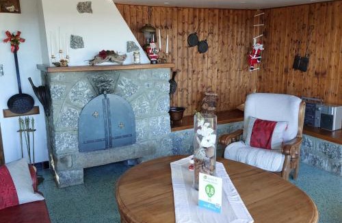 Genolhac Villa | Gite avec Vue Panoramique