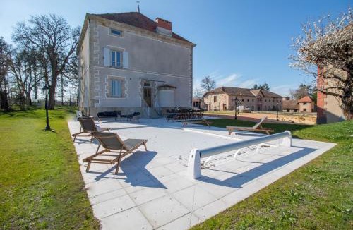 Glaine-Montaigut House | Gite de charme 5 épis - Demeure La Moliére