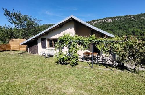 Saint-Pierre-de-Curtille House | Gite de Curticella Proche Lac et Chanaz