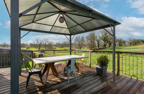 Saint-Igeaux House | Gite De Kerigochen - Kraou Tomm with Private Terrace, Private Garden, and Wi-Fi