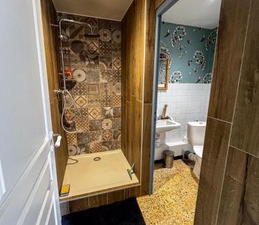 Ribes Hotel | Gite de La Cueille - Suite Groupe de 2 à 8 pers
