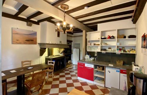 Saint-Jean-Pied-de-Port Hostel | Gite de la Porte Saint Jacques: a hostel for pilgrims