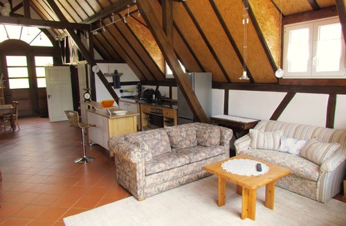 Obersteinbach House | Gîte des Châteaux-forts, roof-only house with loft character