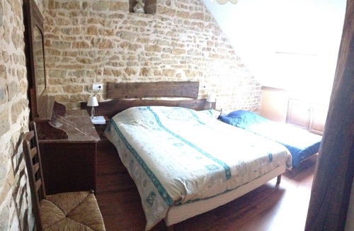 Germigny l'Exempt House | Gîte familiale La Ferme des Forges, 4 rooms 11 persons with swimming pool