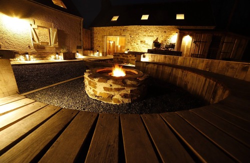 Peumerit Cottage | Gite Finistère for 7: Private Pool & Spa, Garden, 4 km from Beaches