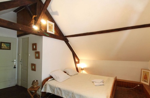 Saint-Clement-de-la-Place Cottage | Gite Saint-Clément-de-la-Place, 2 bedrooms, 5 persons